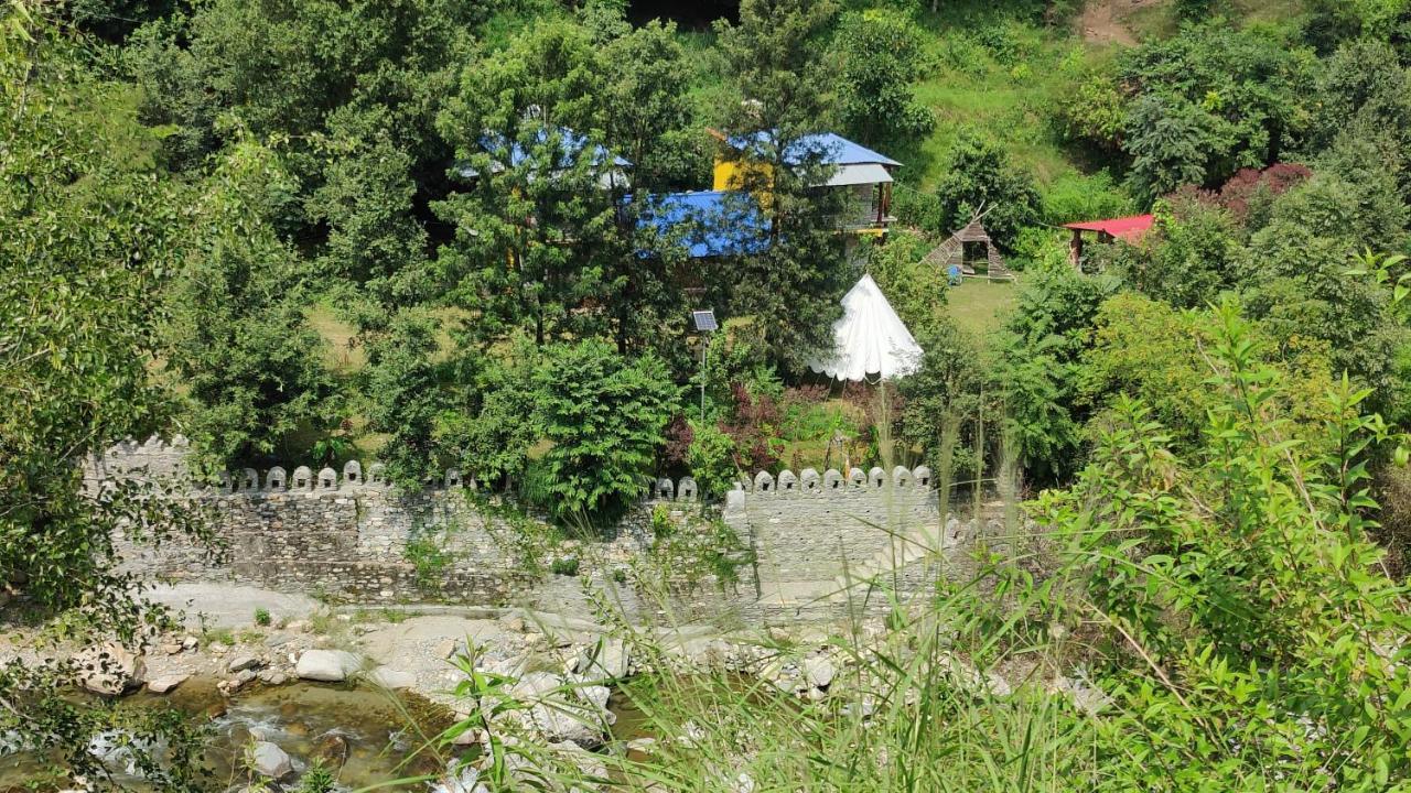 Hobo Huts By The Riverside Panuanaula Exterior photo