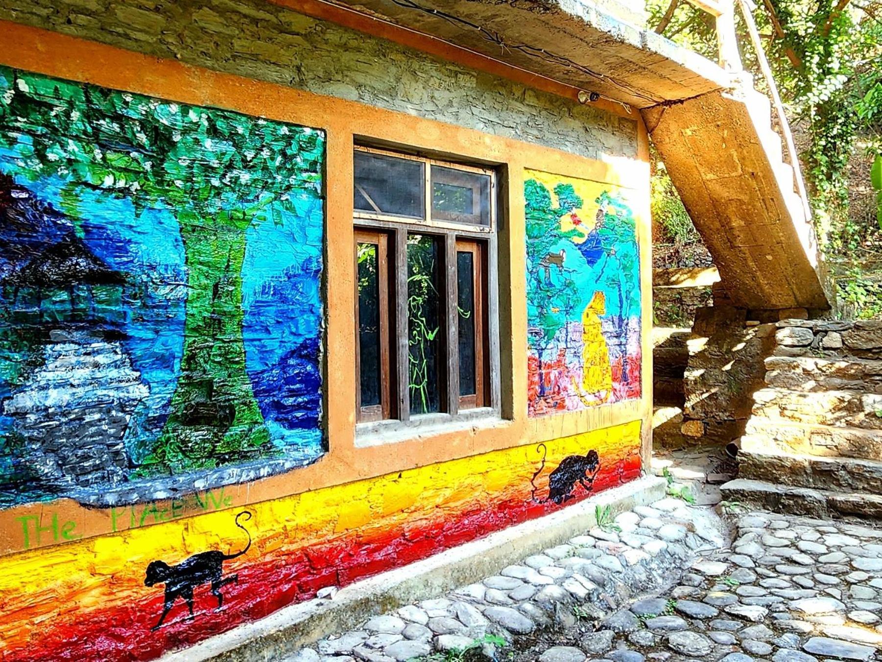 Hobo Huts By The Riverside Panuanaula Exterior photo