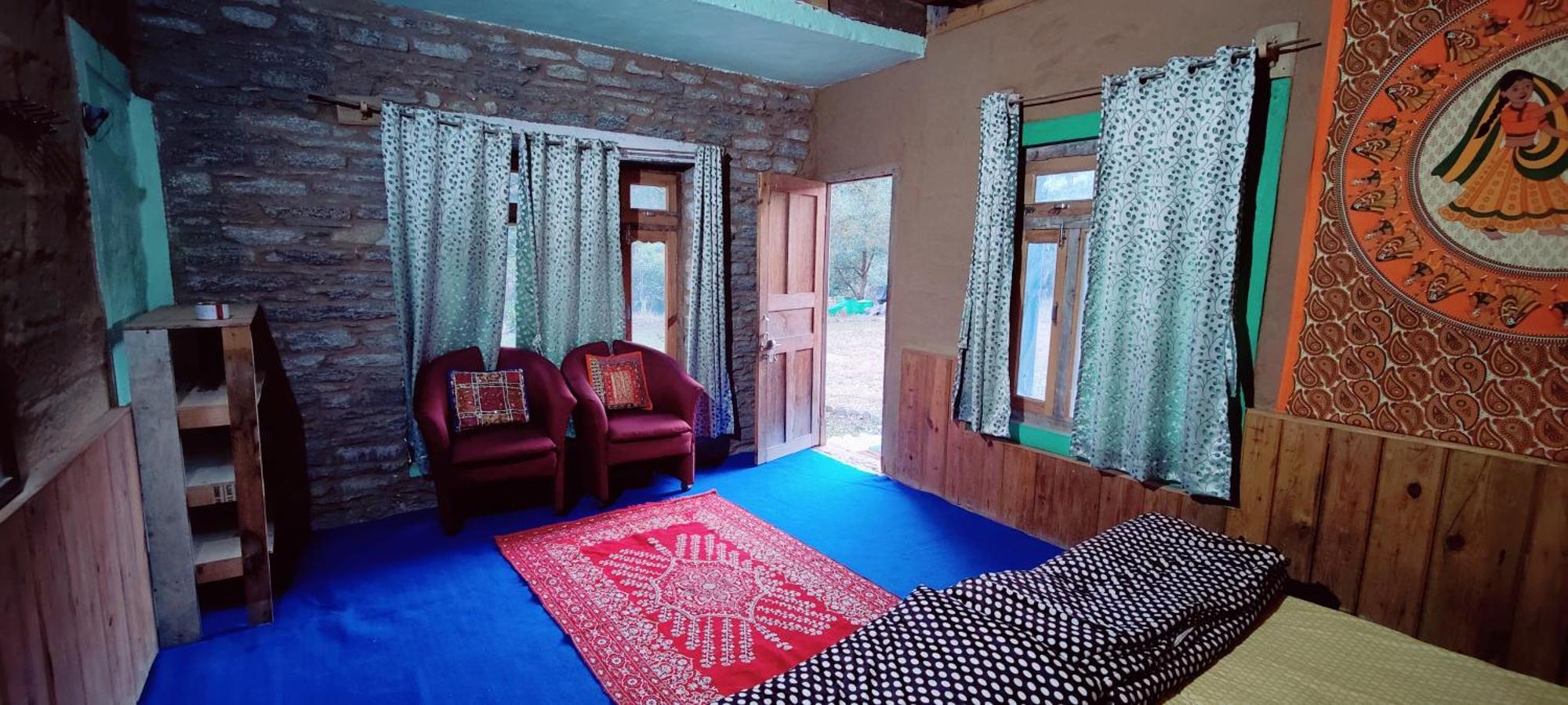 Hobo Huts By The Riverside Panuanaula Room photo